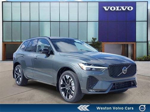 2026 Volvo XC60 B5 Plus