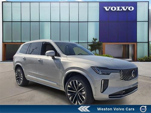 2025 Volvo XC90 B6 Ultra