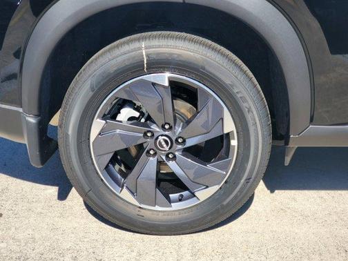 2026 Nissan Rogue DA