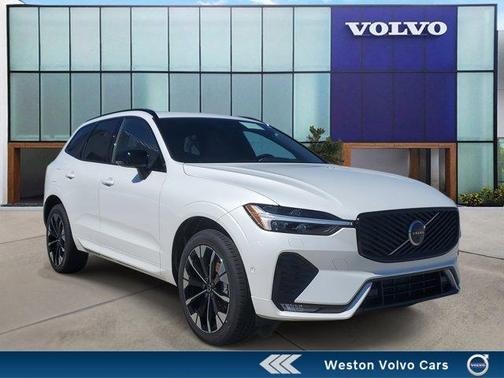 2026 Volvo XC60 B5 Plus