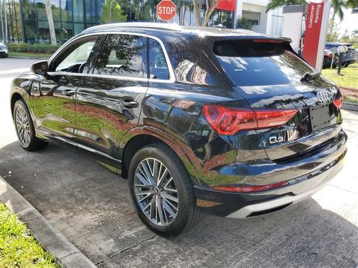 2021 Audi Q3 40 Premium