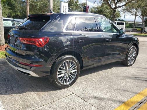 2021 Audi Q3 40 Premium