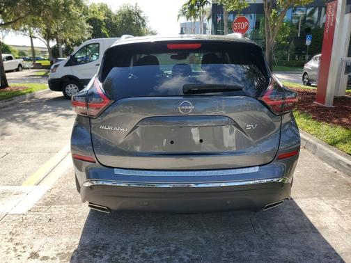 Gun Metallic 2024 Nissan Murano SV