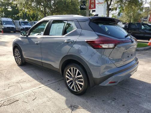 2022 Nissan Kicks SV