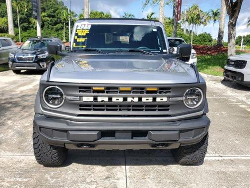2023 Ford Bronco Base