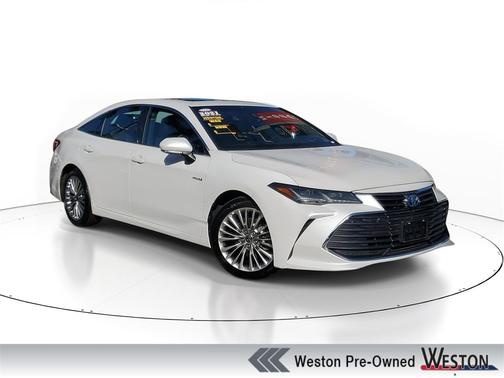 2021 Toyota Avalon Hybrid Limited
