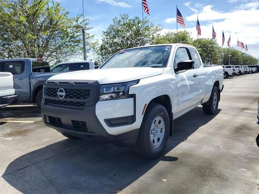 2026 Nissan Frontier S