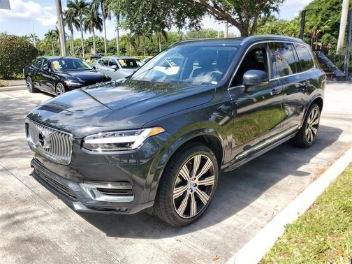 2021 Volvo XC90 T6 Inscription 7 Passenger