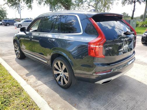 2021 Volvo XC90 T6 Inscription 7 Passenger