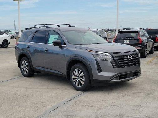 Gun Metallic 2026 Nissan Pathfinder SL