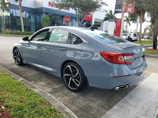 2022 Honda Accord Sport SE