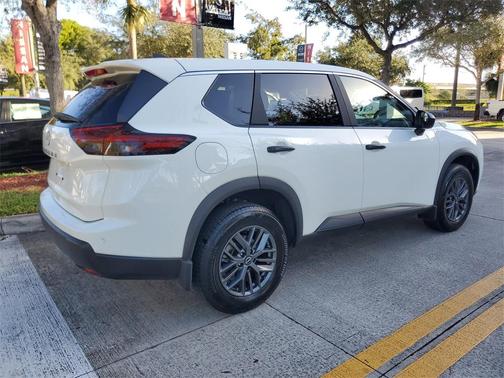2025 Nissan Rogue S