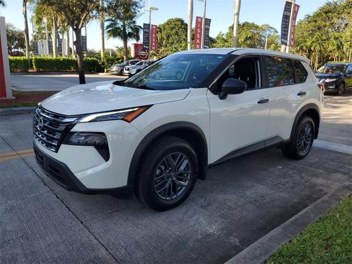 2025 Nissan Rogue S