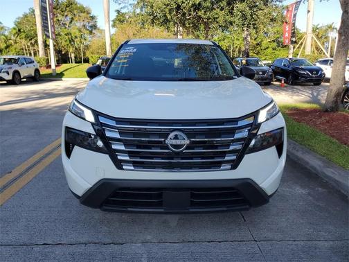 2025 Nissan Rogue S