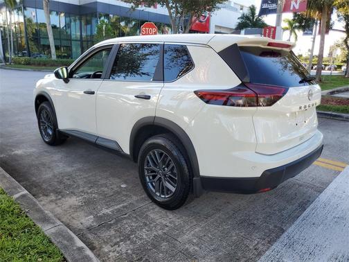 2025 Nissan Rogue S