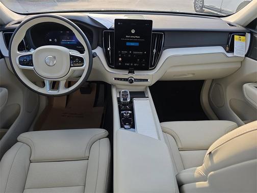 2026 Volvo XC60 B5 Ultra