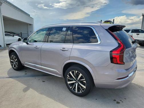 2026 Volvo XC90 B5 Core