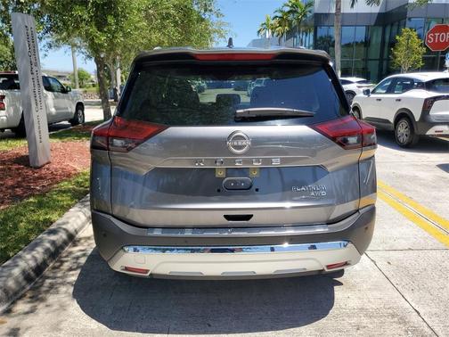 2022 Nissan Rogue Platinum