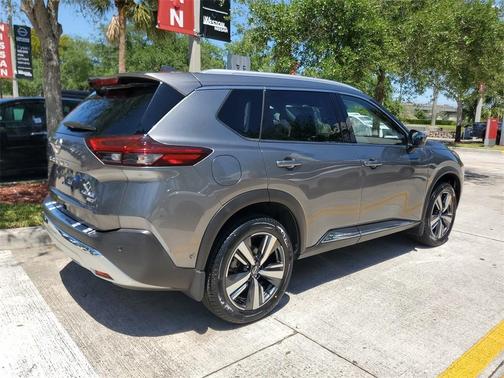 2022 Nissan Rogue Platinum