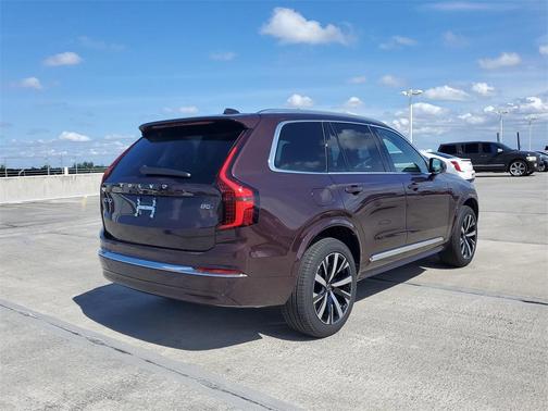 2026 Volvo XC90 B5 Core