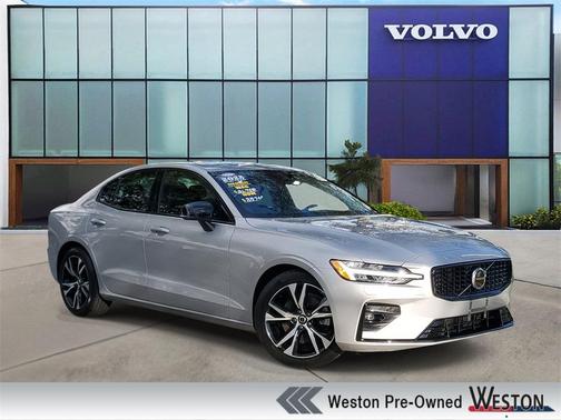 2025 Volvo S60 B5 Core