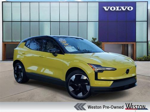 2025 Volvo EX30 Twin Motor Ultra