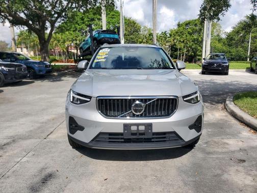 Silver 2025 Volvo XC40 B5 Plus Bright Theme