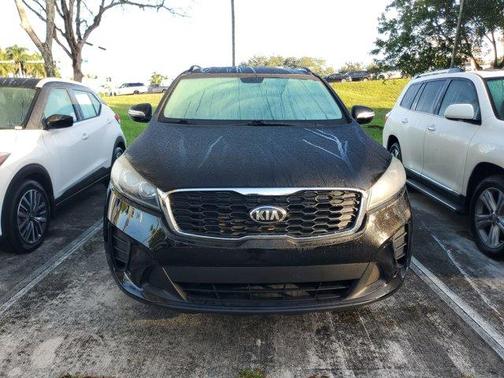 2019 Kia Sorento S