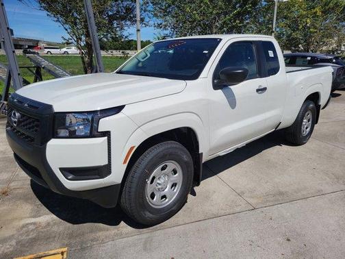 2025 Nissan Frontier S