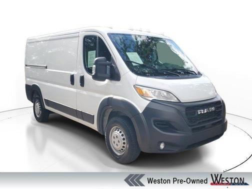 2025 RAM ProMaster 2500 Base