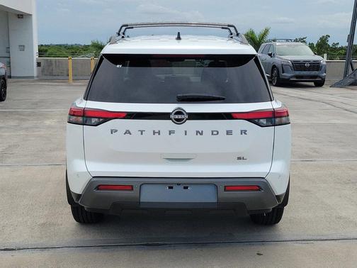 Pearl 2026 Nissan Pathfinder SL