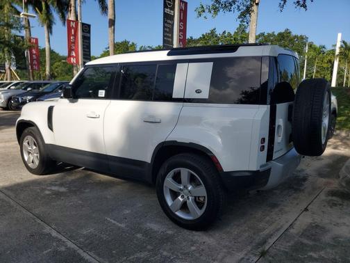 Fuji White 2024 Land Rover Defender P400 S