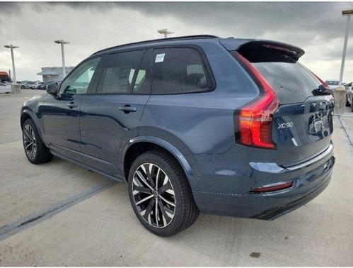 Denim Blue Metallic 2026 Volvo XC90 B6 Plus 7-Seater