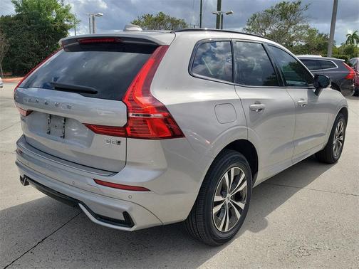 2024 Volvo XC60 B5 Core