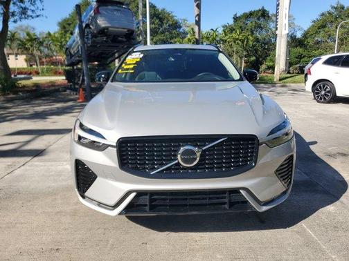 2024 Volvo XC60 B5 Core
