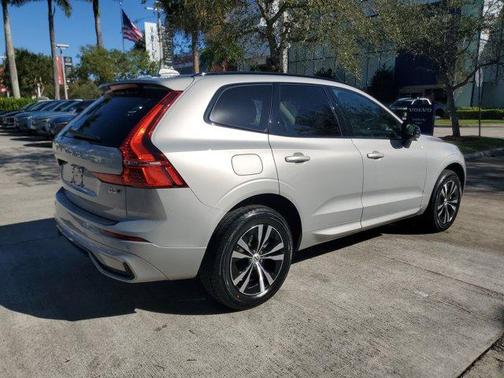 2024 Volvo XC60 B5 Core