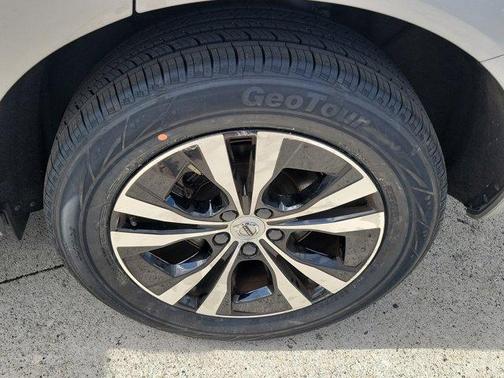 2024 Volvo XC60 B5 Core