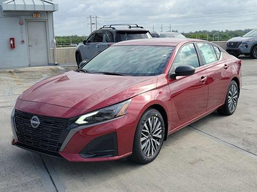 Scarlet Ember Tintcoat 2026 Nissan Altima SV