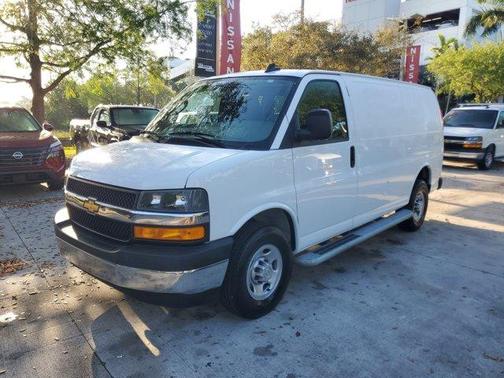 Summit White 2024 Chevrolet Express 2500 Work Van