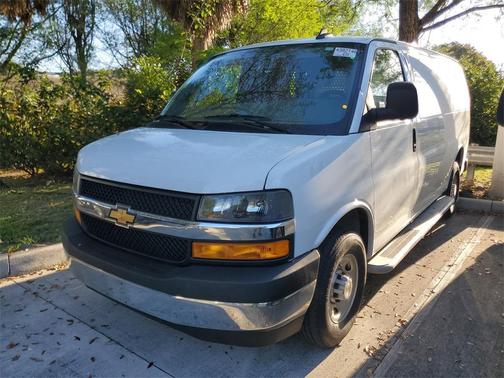 Summit White 2024 Chevrolet Express 2500 Work Van