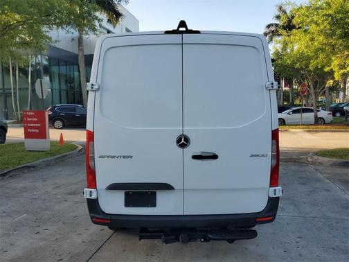 2025 Mercedes-Benz Sprinter 2500 144 WB