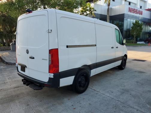 2025 Mercedes-Benz Sprinter 2500 144 WB