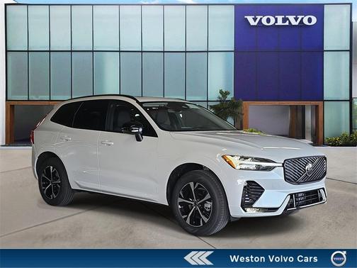 2026 Volvo XC60 B5 Core