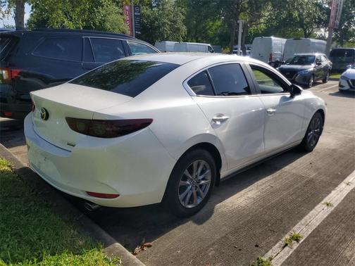 Snowflake White Pearl 2021 Mazda Mazda3 2.5S FWD