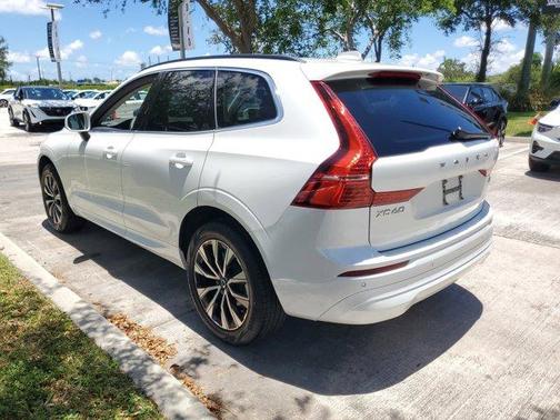 2023 Volvo XC60 B5 Core