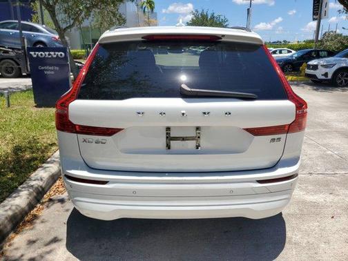 2023 Volvo XC60 B5 Core