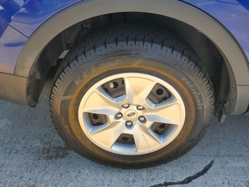 Blue Metallic 2013 Ford Explorer Base