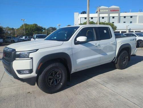 2025 Nissan Frontier PRO-X