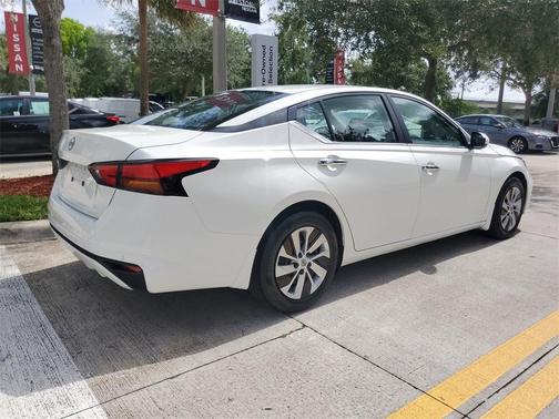 2023 Nissan Altima 2.5 S