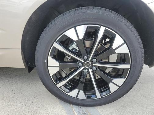 2026 Volvo XC60